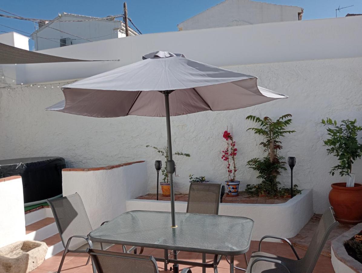 Apartamento The Corner Terraza Alcaudete Exterior foto
